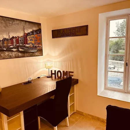 Сasa de vacaciones Le De Magali